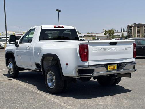 Summit White 2024 Chevrolet Silverado 3500 LT