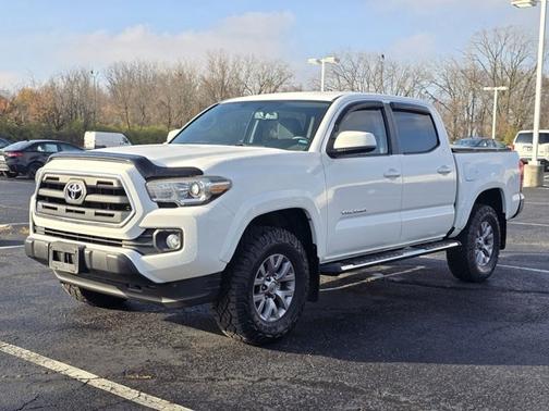 2017 Toyota Tacoma SR5