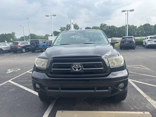 2011 Toyota Tundra Grade