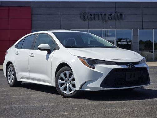 Super White 2021 Toyota Corolla LE