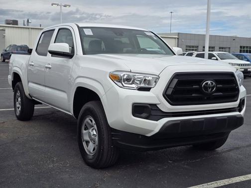 2022 Toyota Tacoma SR