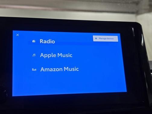 Ind 2026 Toyota Corolla Cross LE