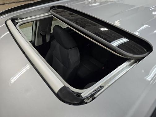 2023 Toyota RAV4 Hybrid Hybrid XLE