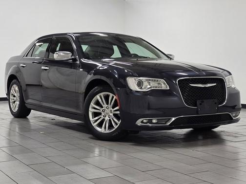 2016 Chrysler 300C Base