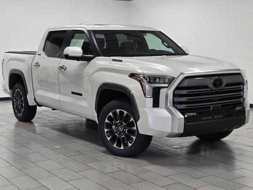 2025 Toyota Tundra Hybrid Limited Hybrid