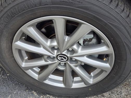 2022 Mazda CX-5 2.5 S Preferred Package