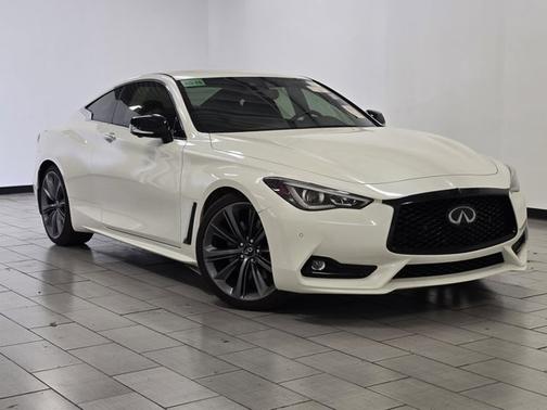 2022 INFINITI Q60 RED SPORT 400