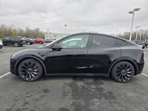 2023 Tesla Model Y Performance Dual Motor All-Wheel Drive