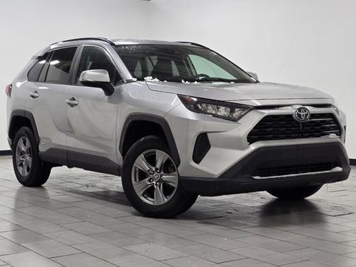 2022 Toyota RAV4 Hybrid Hybrid LE