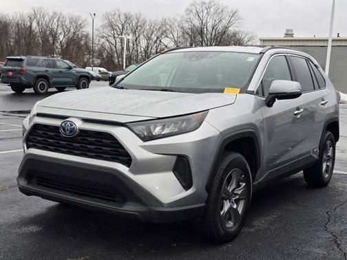 2022 Toyota RAV4 Hybrid Hybrid LE