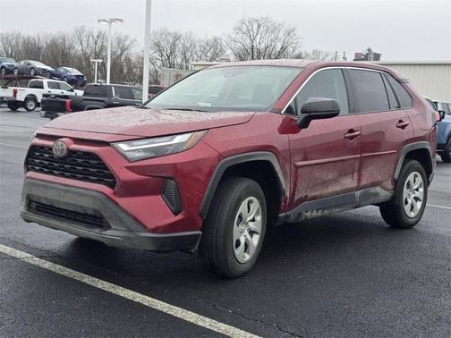 2023 Toyota RAV4 LE