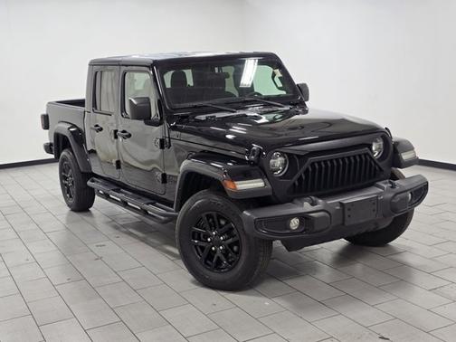2022 Jeep Gladiator Altitude