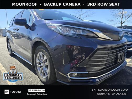 2022 Toyota Sienna XLE