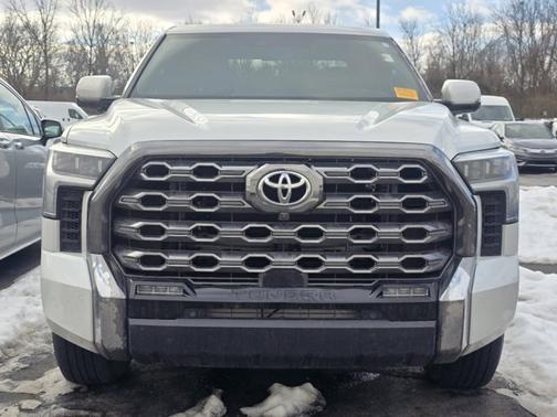 2024 Toyota Tundra Platinum