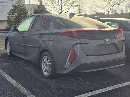 2021 Toyota Prius Prime LE