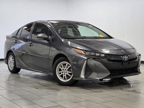 2021 Toyota Prius Prime LE