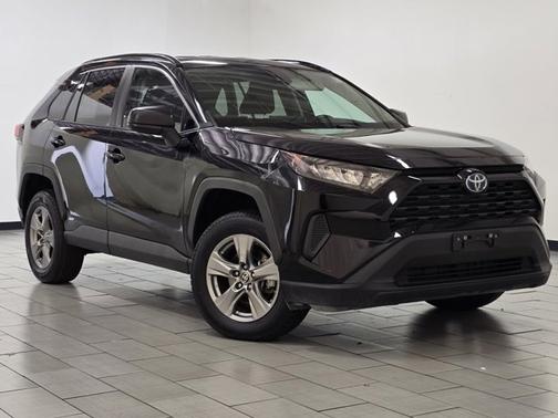 2022 Toyota RAV4 Hybrid Hybrid LE