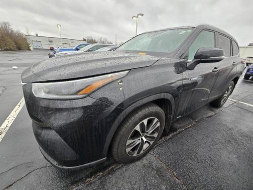 2021 Toyota Highlander Hybrid XLE