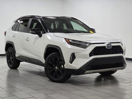 2024 Toyota RAV4 Hybrid Hybrid XSE
