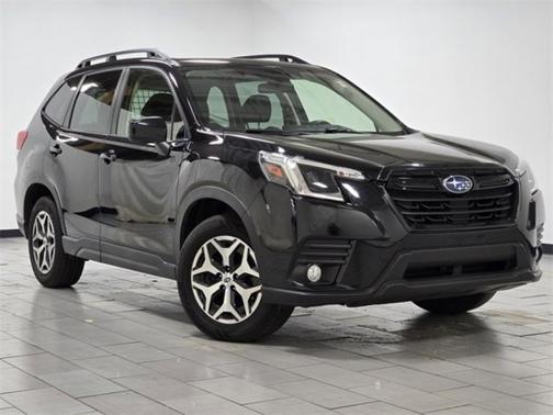 2023 Subaru Forester Premium