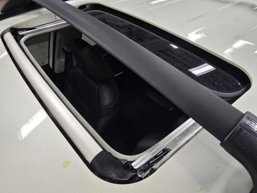 2022 Toyota RAV4 Hybrid Hybrid XLE Premium