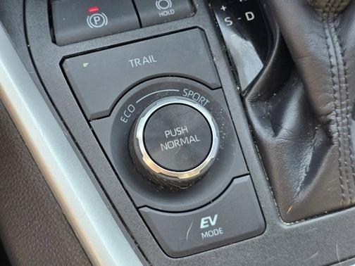 2022 Toyota RAV4 Hybrid Hybrid XLE Premium