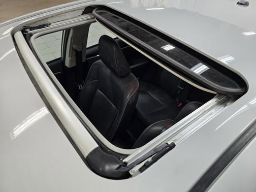 2016 Toyota Corolla LE Premium