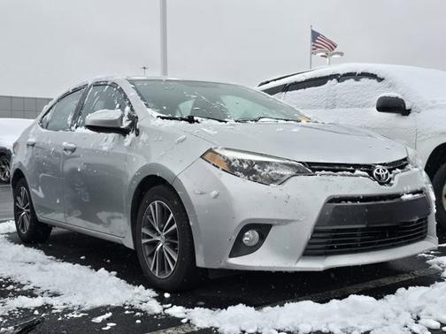 2016 Toyota Corolla LE Premium