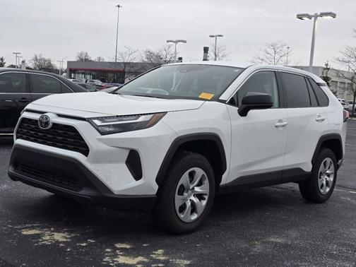 2023 Toyota RAV4 LE
