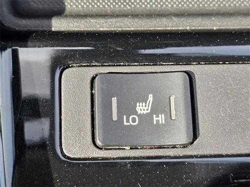 2022 Toyota Prius Prime LE