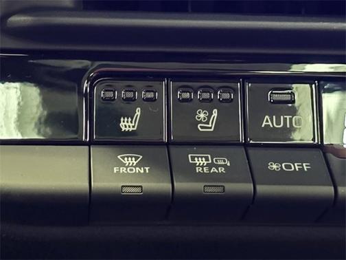 2025 Toyota Crown Signia Limited