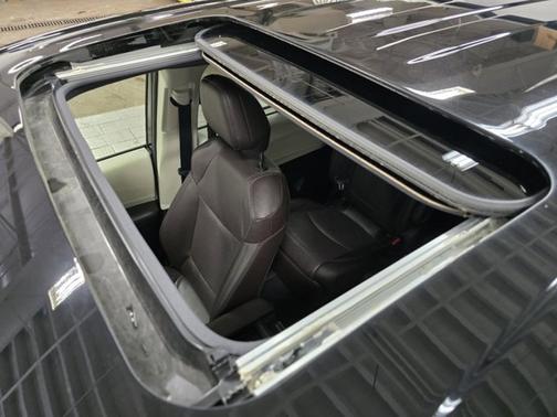 2022 Toyota Sienna Platinum