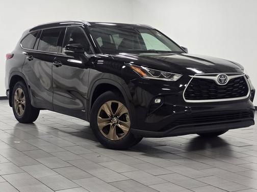 2022 Toyota Highlander Hybrid Hybrid Bronze Edition
