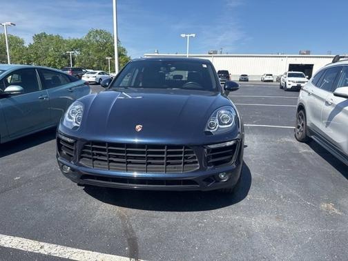 2018 Porsche Macan Sport Edition