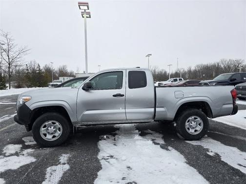 2023 Toyota Tacoma SR