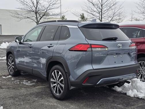 2022 Toyota Corolla Cross XLE