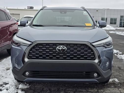2022 Toyota Corolla Cross XLE