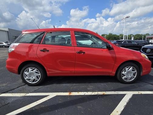 2007 Toyota Matrix Base