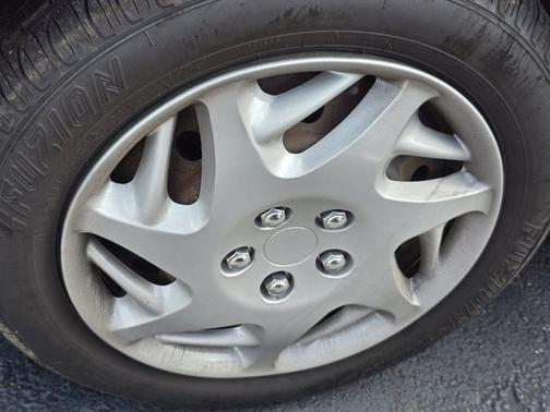 2007 Toyota Matrix Base