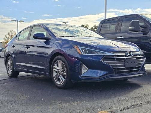 2020 Hyundai ELANTRA SEL