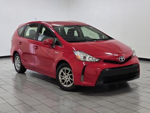 2017 Toyota Prius v Three