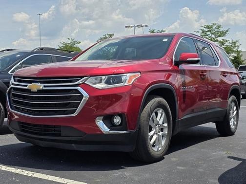 2018 Chevrolet Traverse LT Cloth