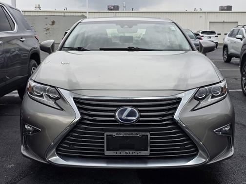 2016 Lexus ES 300h Base