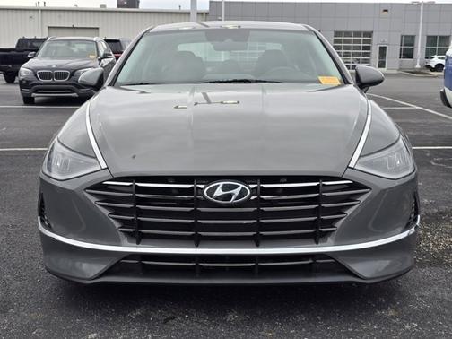 2021 Hyundai SONATA SE