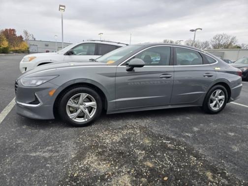 2021 Hyundai SONATA SE