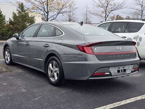 2021 Hyundai SONATA SE