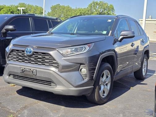 2021 Toyota RAV4 Hybrid XLE