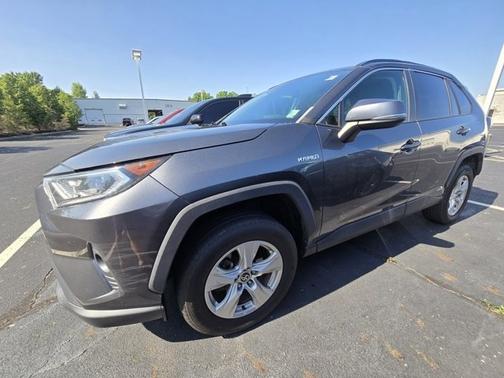 2021 Toyota RAV4 Hybrid XLE