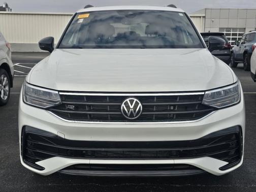 2023 Volkswagen Tiguan 2.0T SE R-Line Black 4MOTION