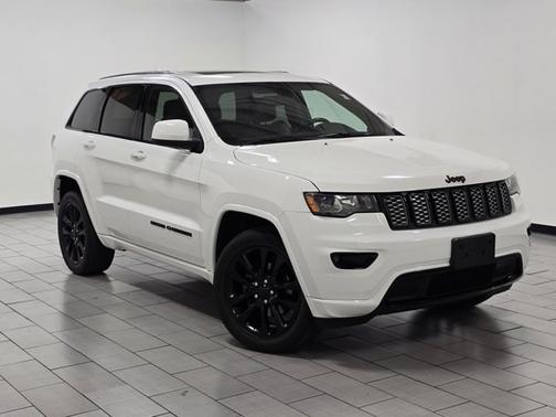 2019 Jeep Grand Cherokee Altitude